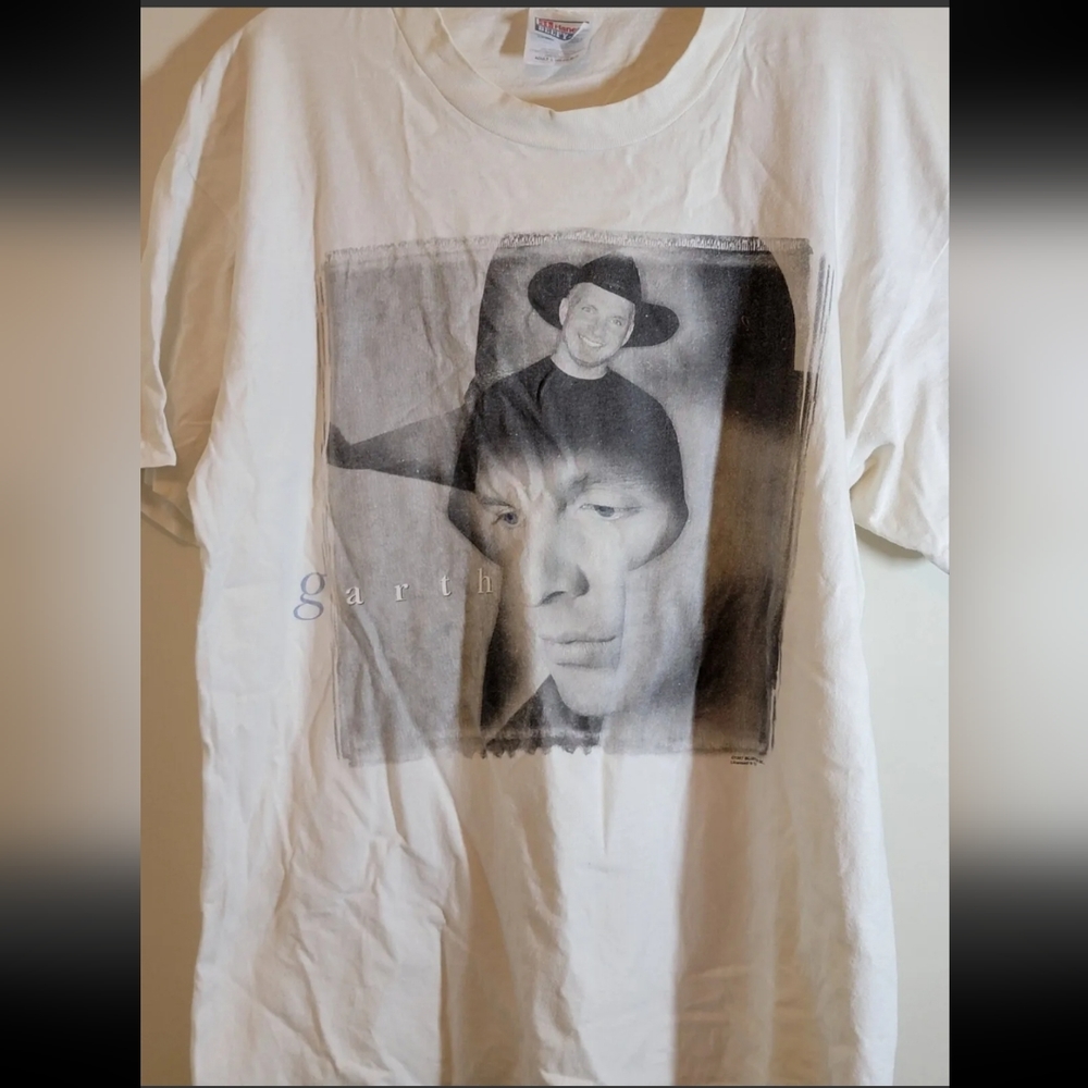 Vintage 1997 Garth Brooks Adult Size Large